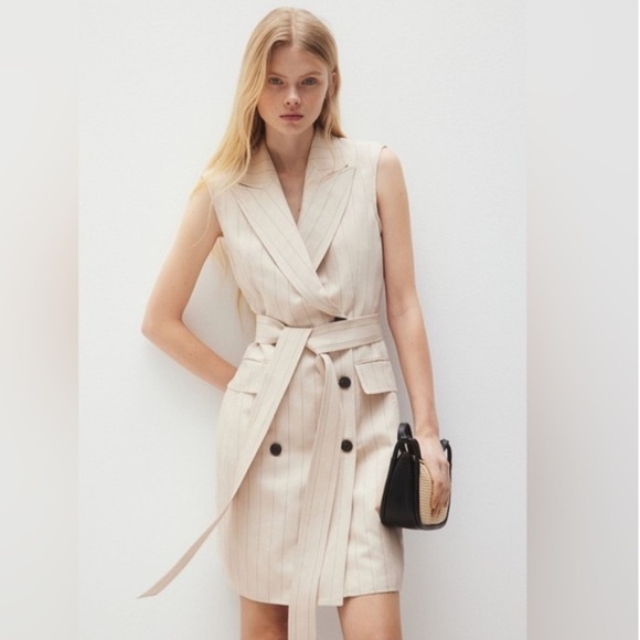 H&M LINEN-BLEND JACKET DRESS MINI in Light beige/pinstriped NWT Sz XL - Picture 1 of 11